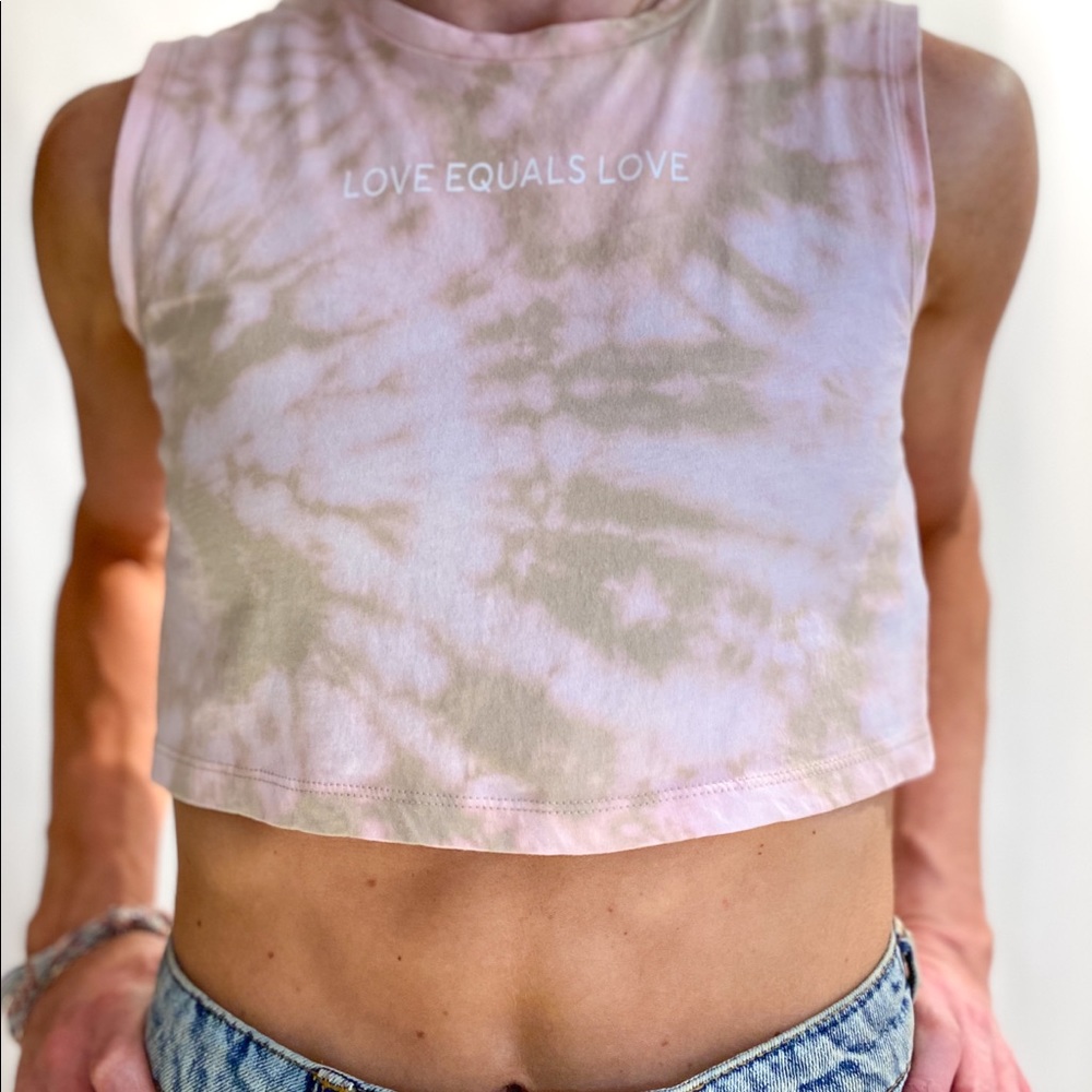 Custom dyed cropped tank top.